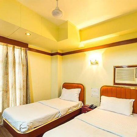President Hotell Guwahati Eksteriør bilde